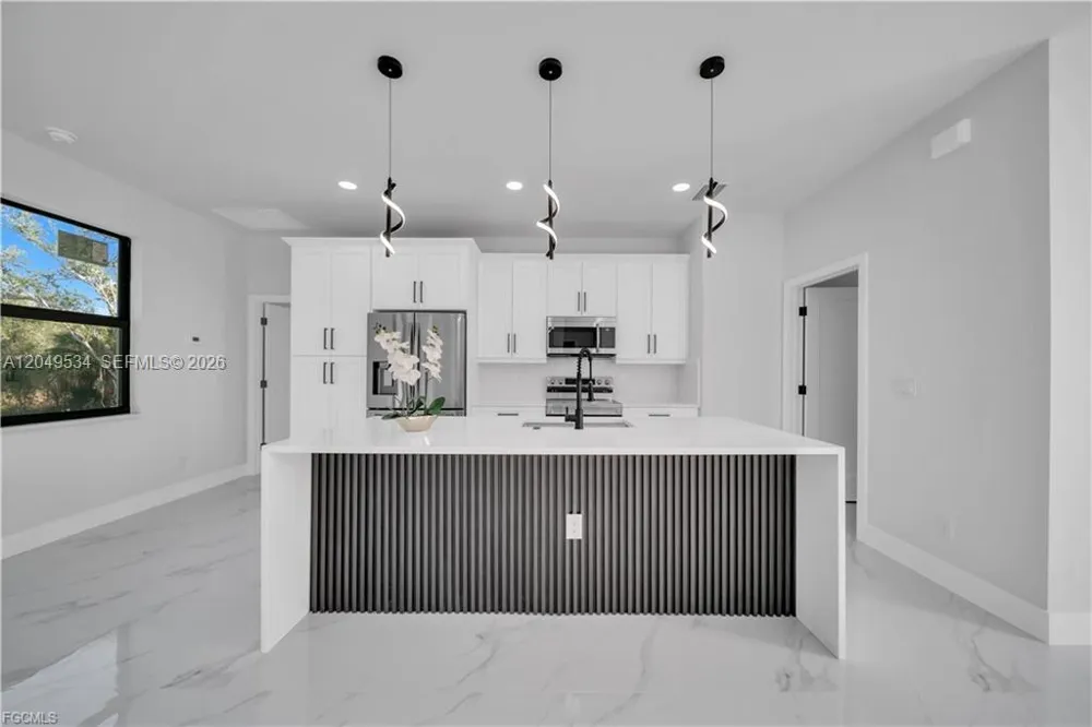 1405 Palmetto Ave Lehigh Acres, FL 33972
