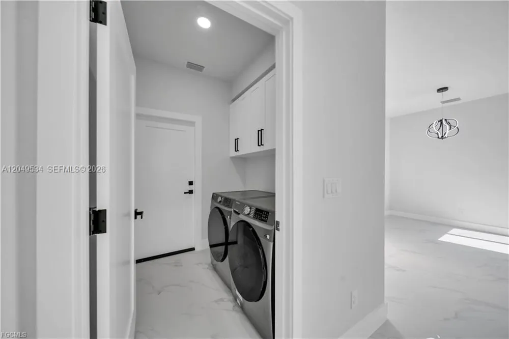 1405 Palmetto Ave Lehigh Acres, FL 33972