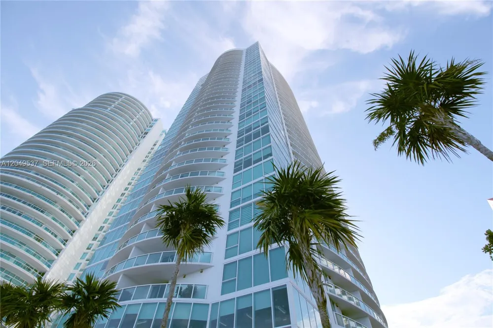 2101 Brickell Ave #1112 Miami, FL 33129