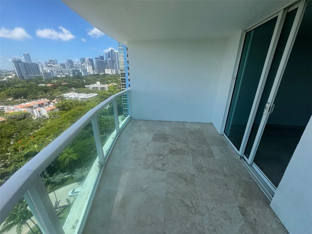 2101 Brickell Ave #1112 Miami, FL 33129