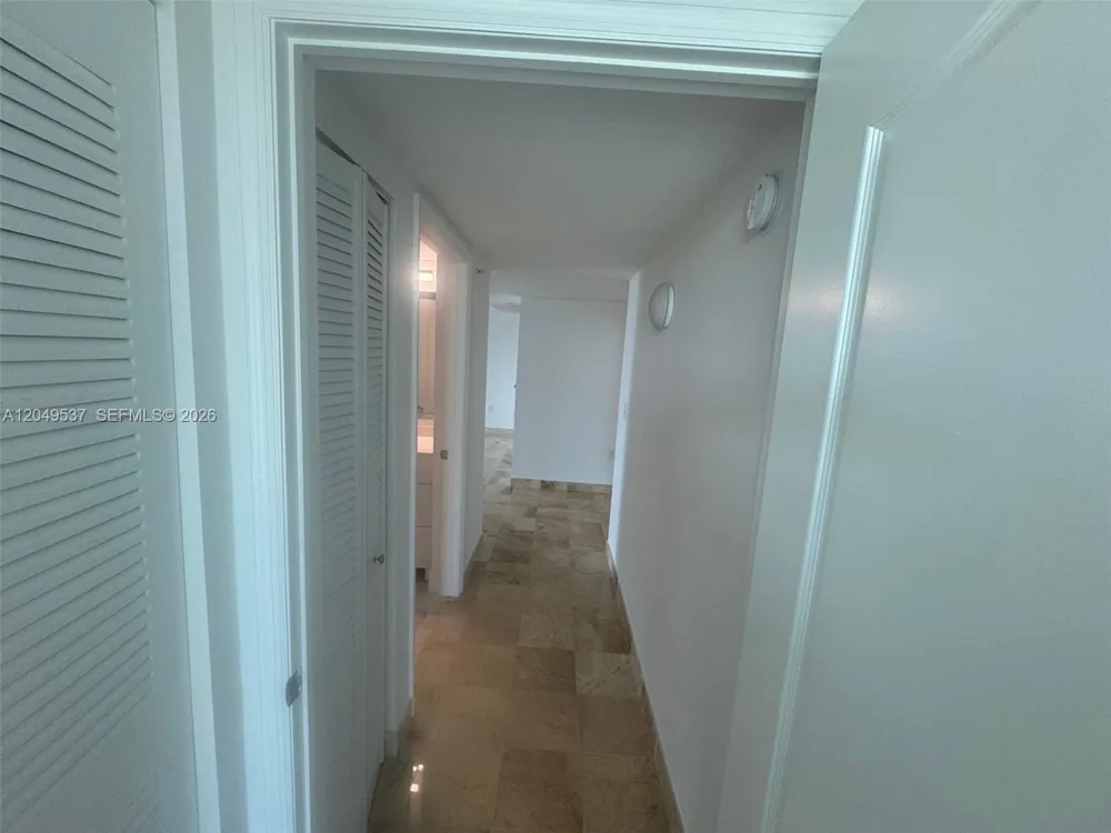 2101 Brickell Ave #1112 Miami, FL 33129
