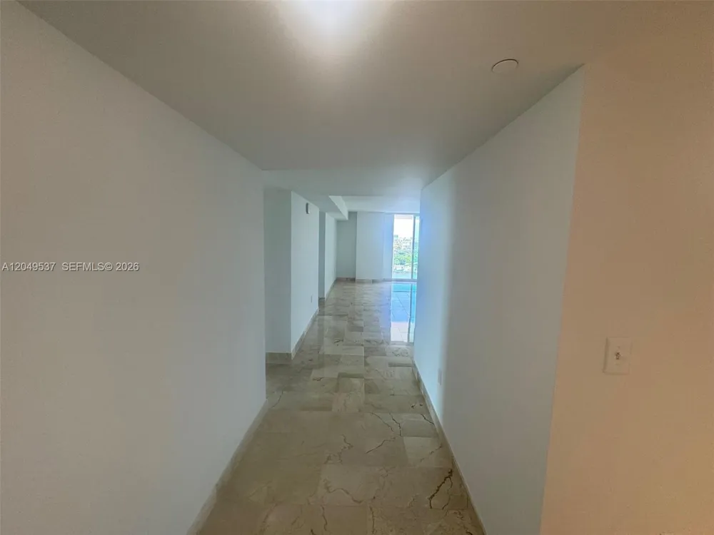 2101 Brickell Ave #1112 Miami, FL 33129