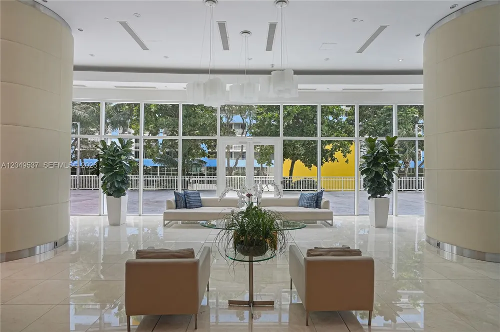 2101 Brickell Ave #1112 Miami, FL 33129
