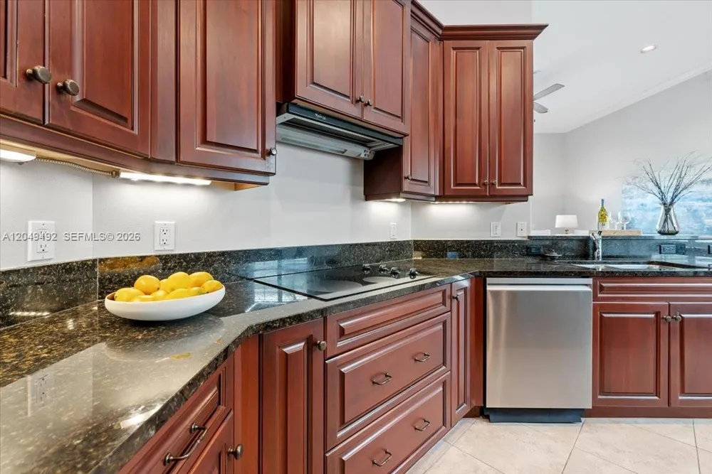 1254 River Reach Dr Vero Beach, FL 32967
