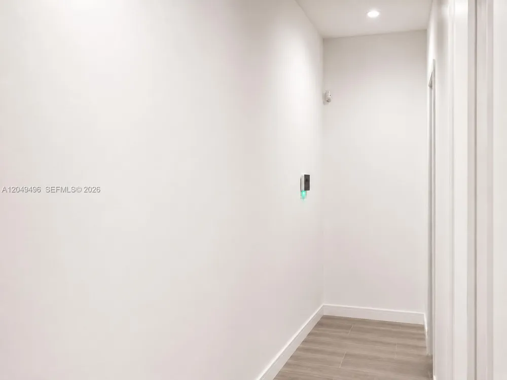 15441 SW 11th Ter Miami, FL 33194