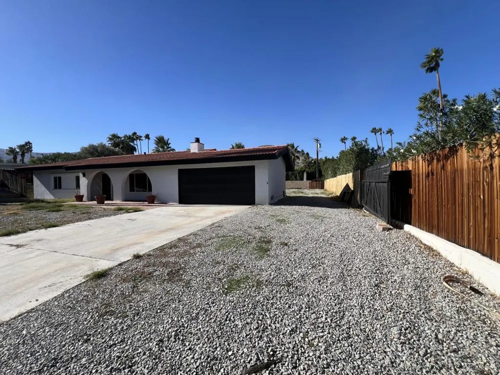 46075 Verba Santa Drive Palm Desert, CA 92260