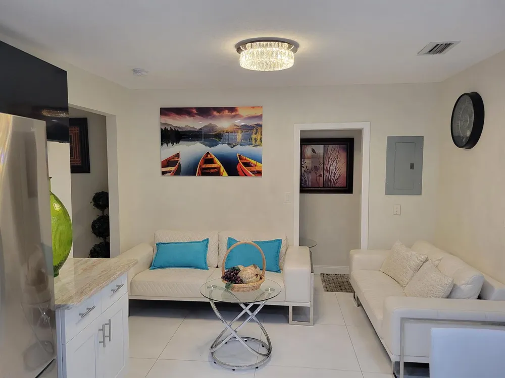 3124 NE Skyline Drive #B Jensen Beach, FL 34957