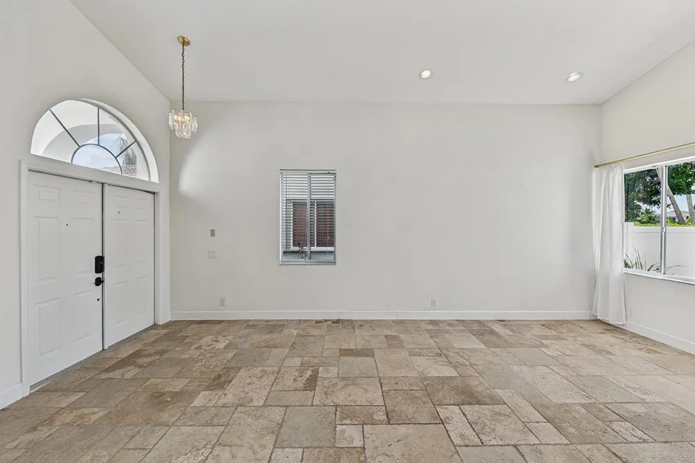 4583 NW 7th Place Deerfield Beach, FL 33442