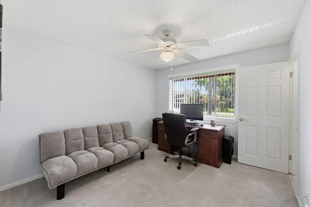 2719 Oak Tree Lane Oakland Park, FL 33309