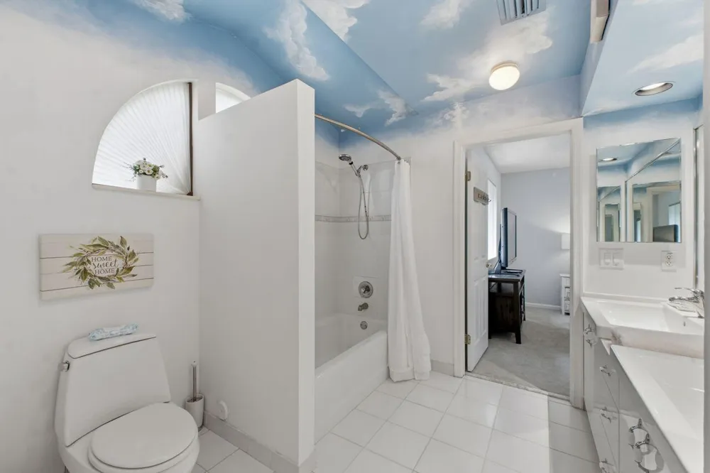 2719 Oak Tree Lane Oakland Park, FL 33309