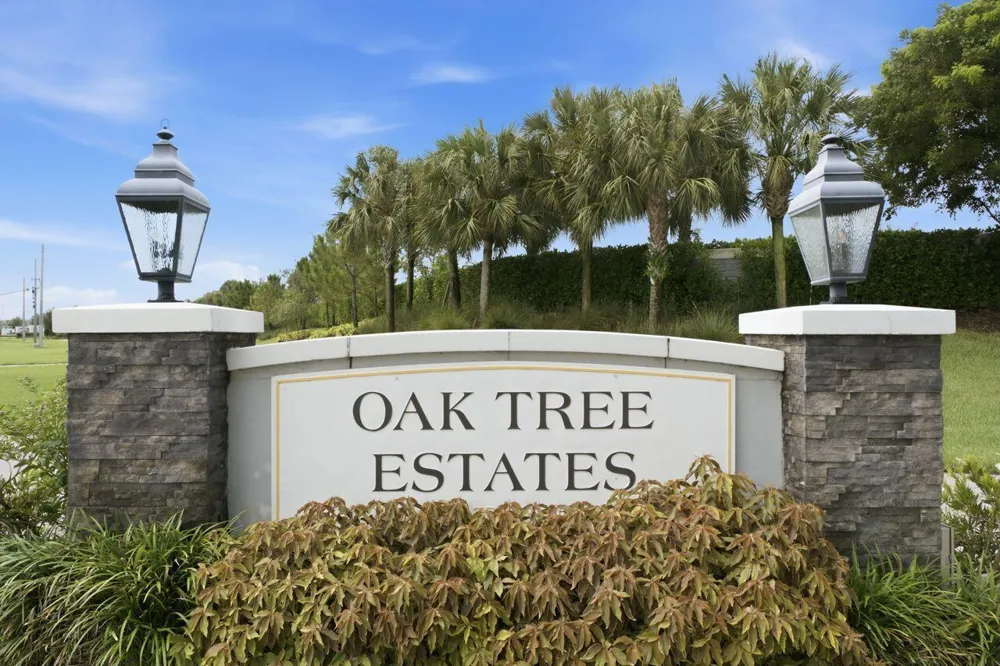 2719 Oak Tree Lane Oakland Park, FL 33309