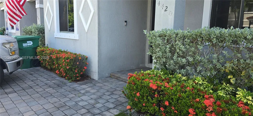 4420 SW 163rd Ct Miami, FL 33185