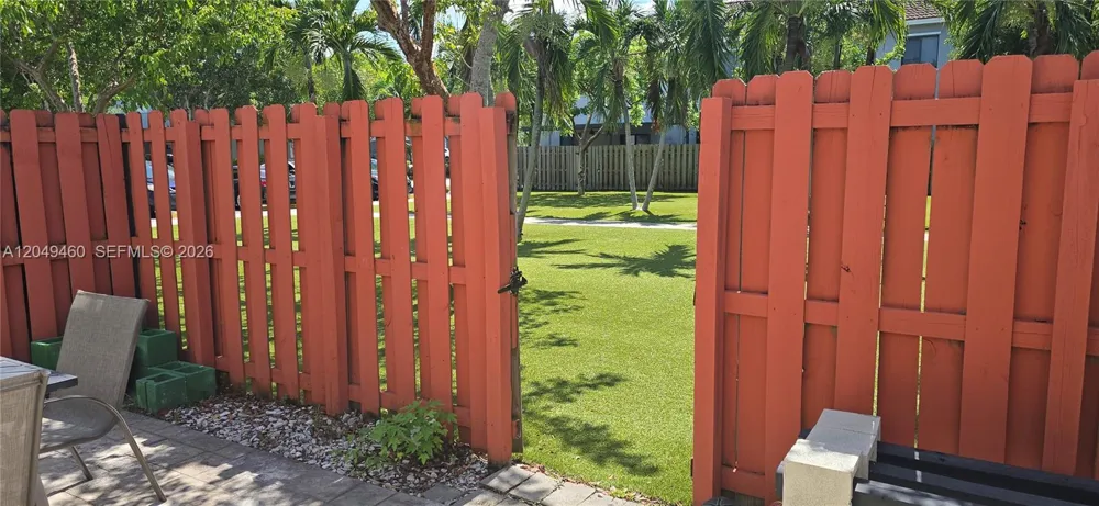 4420 SW 163rd Ct Miami, FL 33185