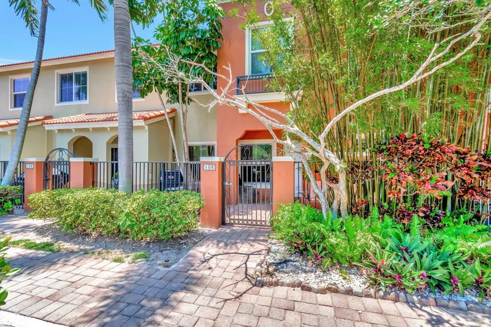 103 Monterey Bay Drive Boynton Beach, FL 33426