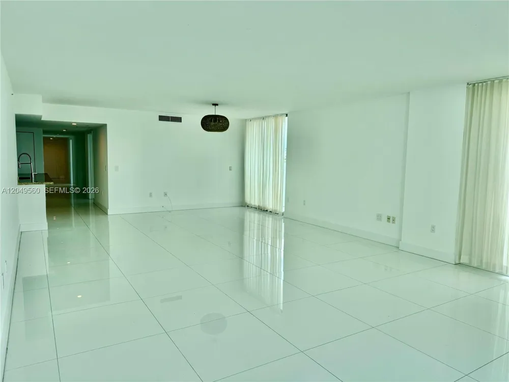 9400 W Bay Harbor Dr #501 Bay Harbor Islands, FL 33154