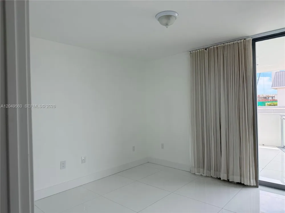 9400 W Bay Harbor Dr #501 Bay Harbor Islands, FL 33154