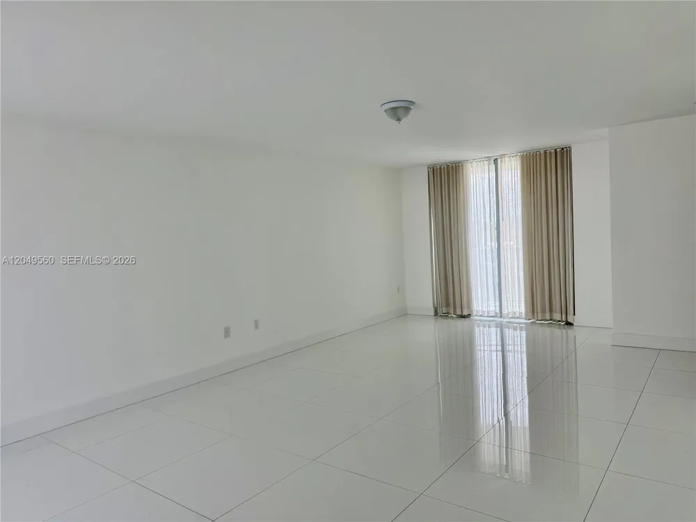 9400 W Bay Harbor Dr #501 Bay Harbor Islands, FL 33154