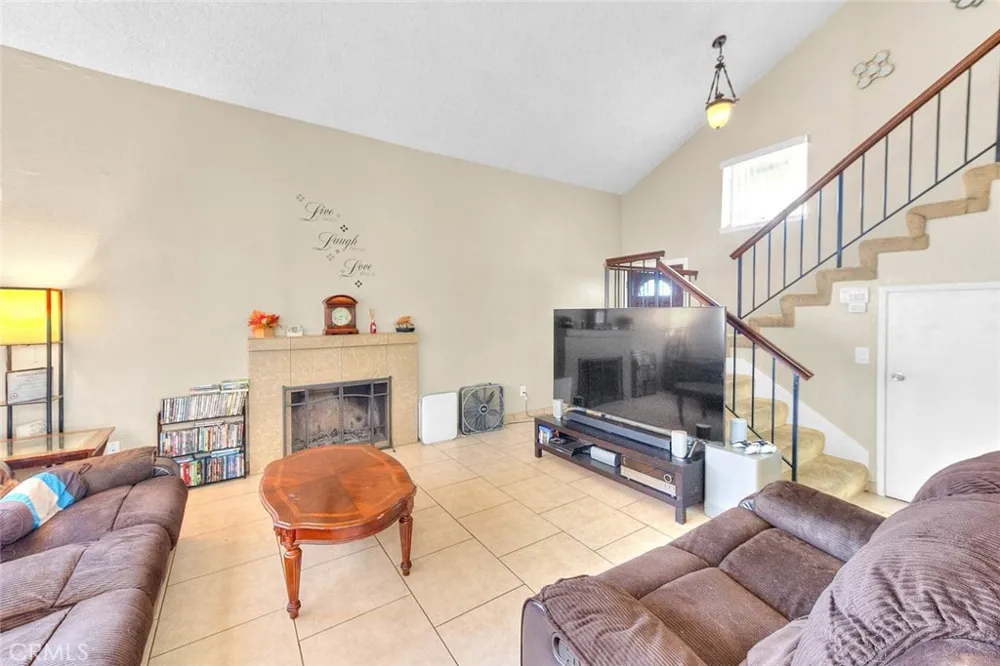 24379 Dyna Place Moreno Valley, CA 92551
