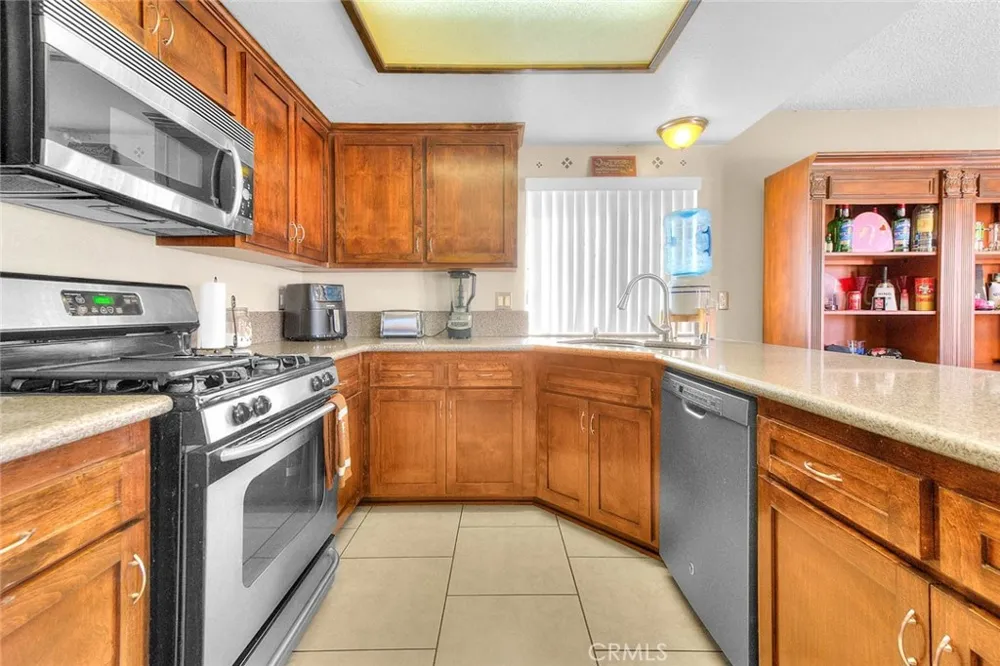 24379 Dyna Place Moreno Valley, CA 92551