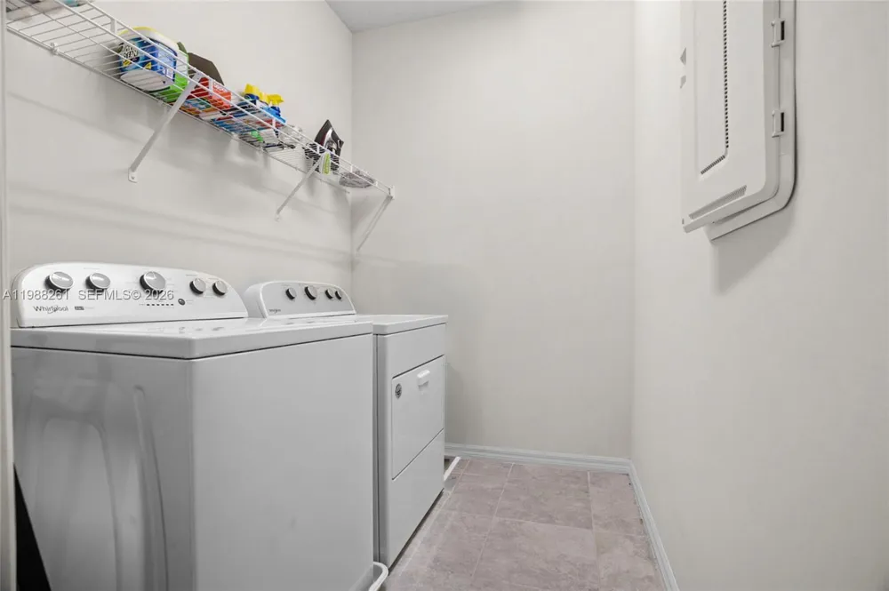 8240 Tailshot Ct Lake Worth, FL 33467