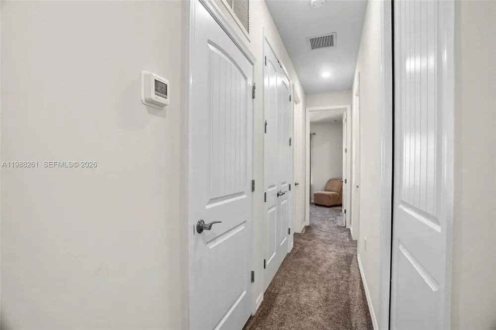 8240 Tailshot Ct Lake Worth, FL 33467