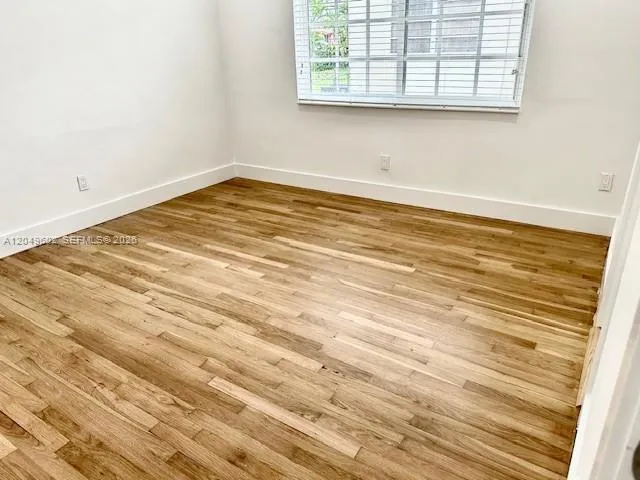 3801 Ponce De Leon Blvd #3803 Coral Gables, FL 33134