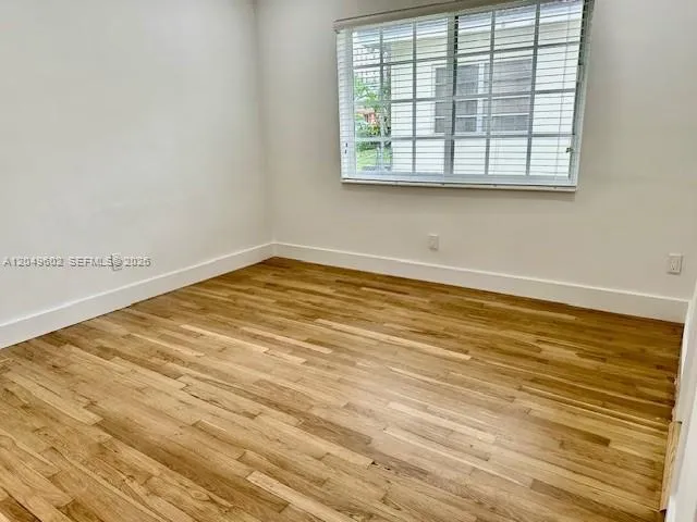 3801 Ponce De Leon Blvd #3803 Coral Gables, FL 33134