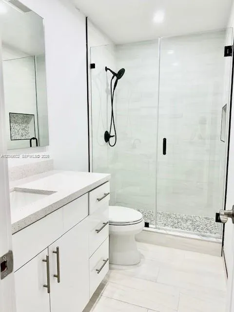 3801 Ponce De Leon Blvd #3803 Coral Gables, FL 33134
