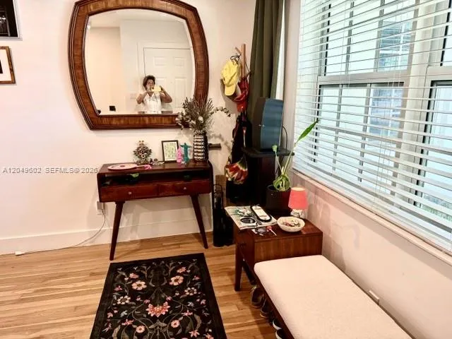 3801 Ponce De Leon Blvd #3803 Coral Gables, FL 33134