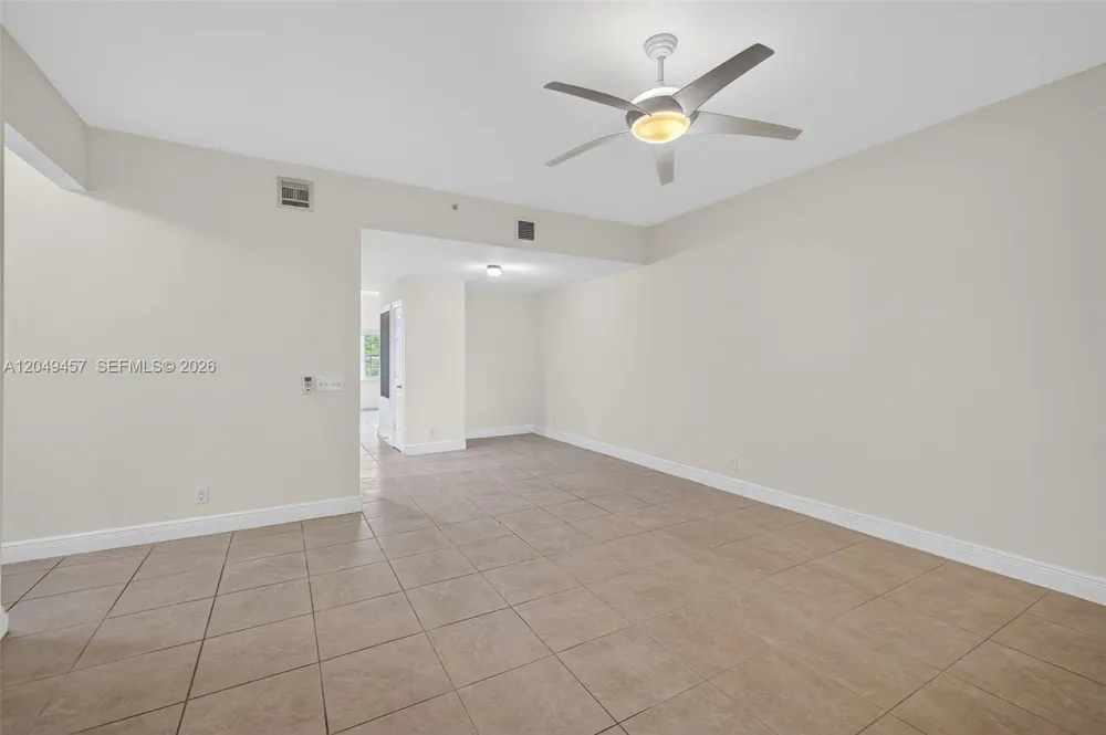 704 SW 1st Ave Pompano Beach, FL 33060