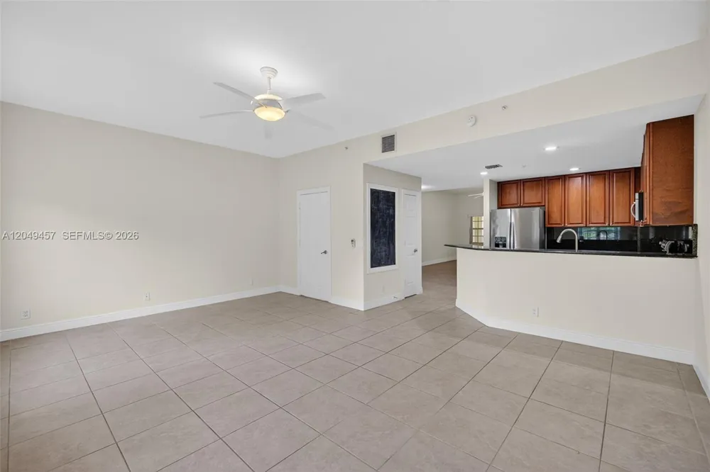704 SW 1st Ave Pompano Beach, FL 33060