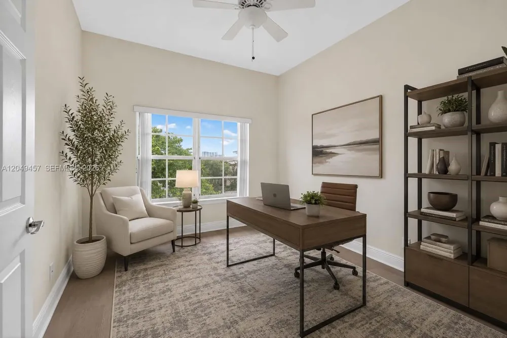 704 SW 1st Ave Pompano Beach, FL 33060