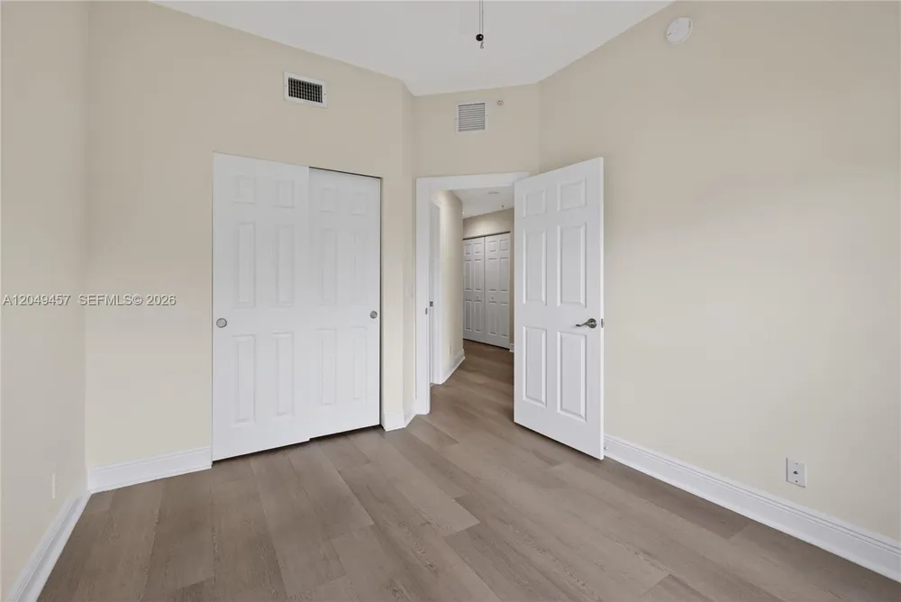 704 SW 1st Ave Pompano Beach, FL 33060
