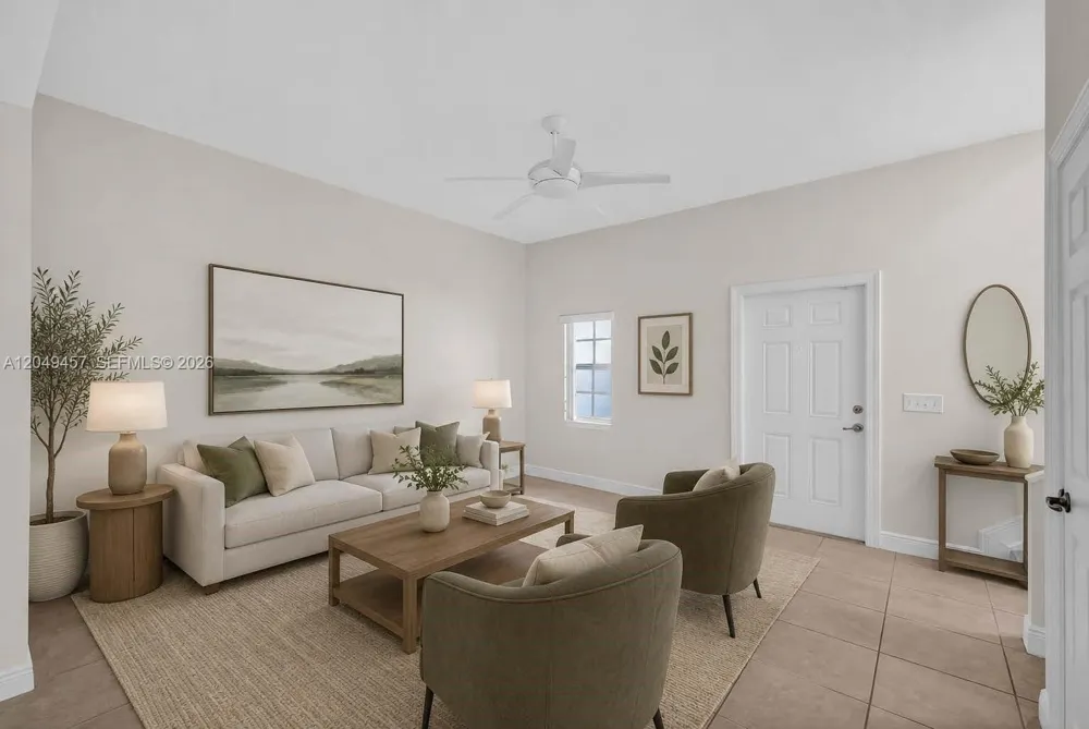 704 SW 1st Ave Pompano Beach, FL 33060