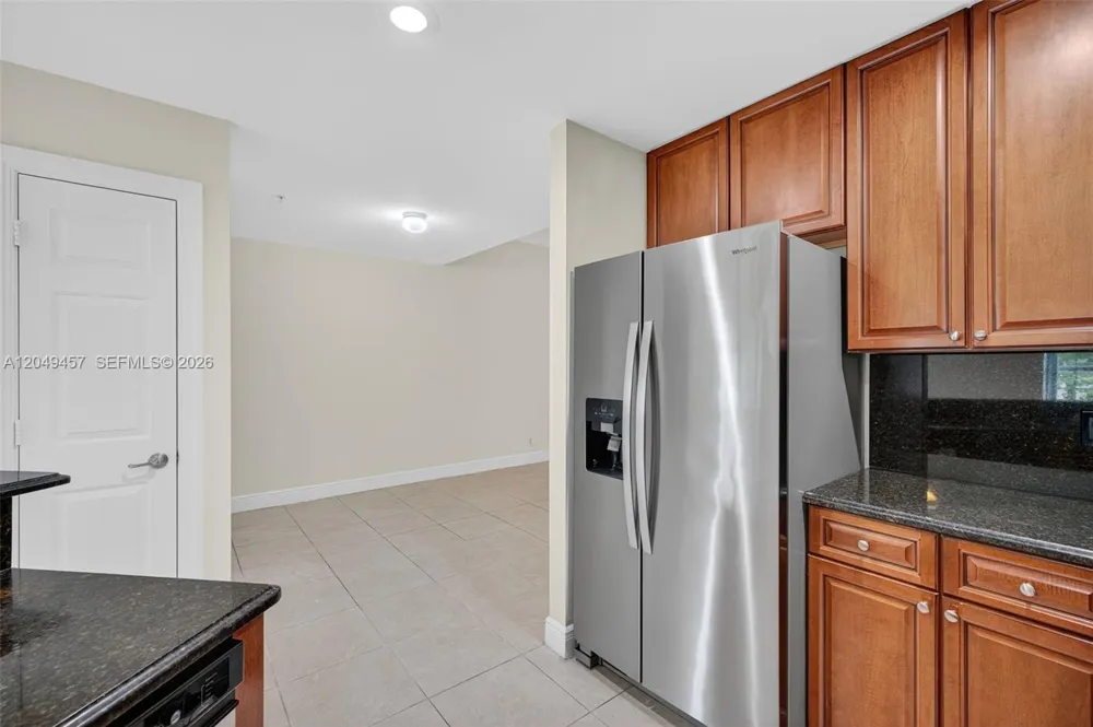 704 SW 1st Ave Pompano Beach, FL 33060