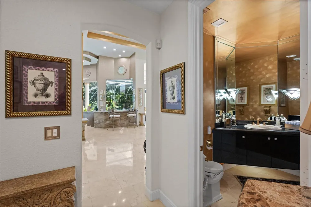 4352 James Estate Lane Lake Worth, FL 33449