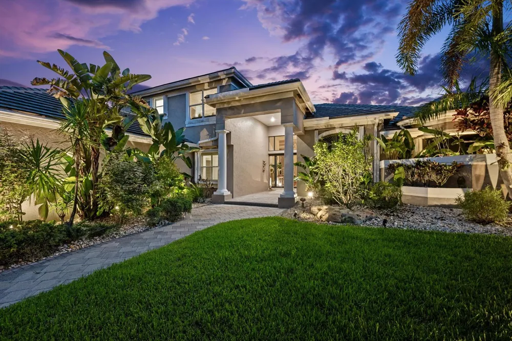 4352 James Estate Lane Lake Worth, FL 33449