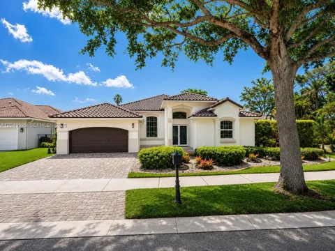 2616 Oakbrook Ct