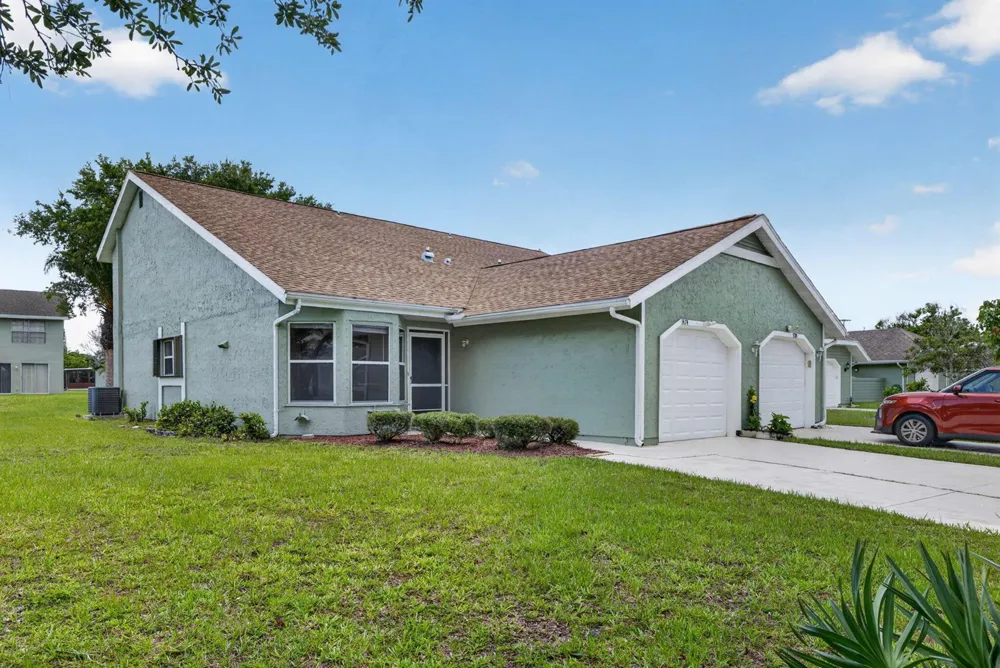 1474 SE Rivergreen Circle Port St. Lucie, FL 34952