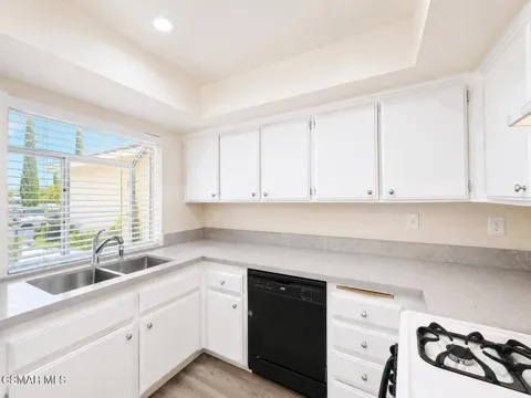 2762 Erringer Road #15