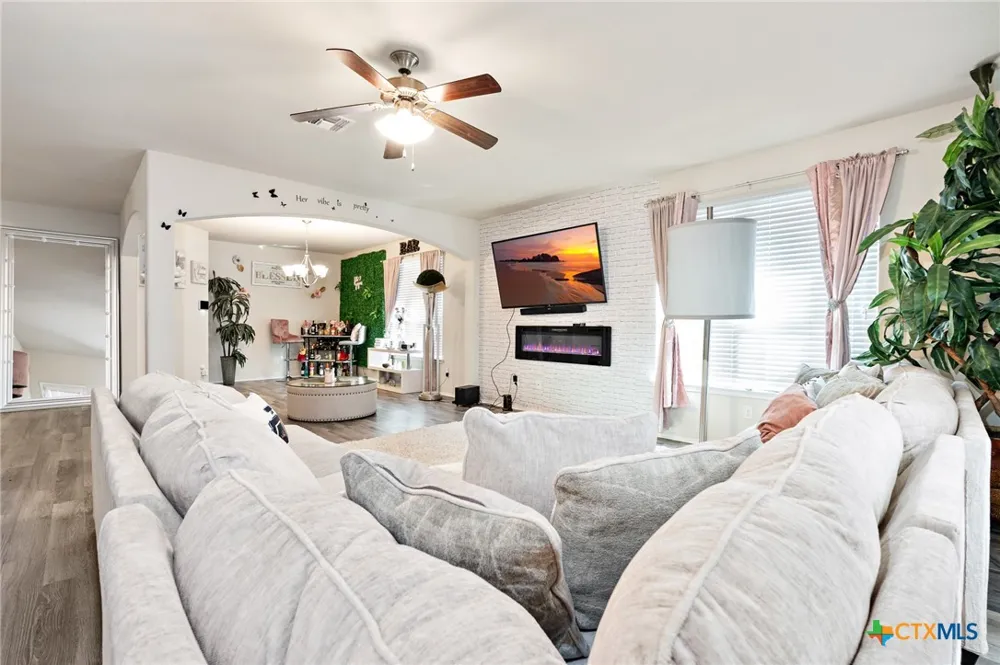 6800 Mustang Creek Road Killeen, TX 76549