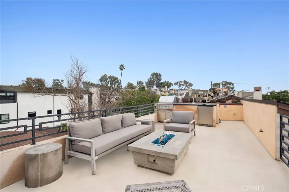 417 Poinsettia Avenue Corona del Mar, CA 92625