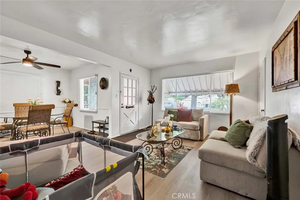 4432 Iroquois Lakewood, CA 90713
