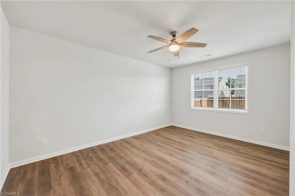 6443 Grogan Hill Road Whitsett, NC 27377