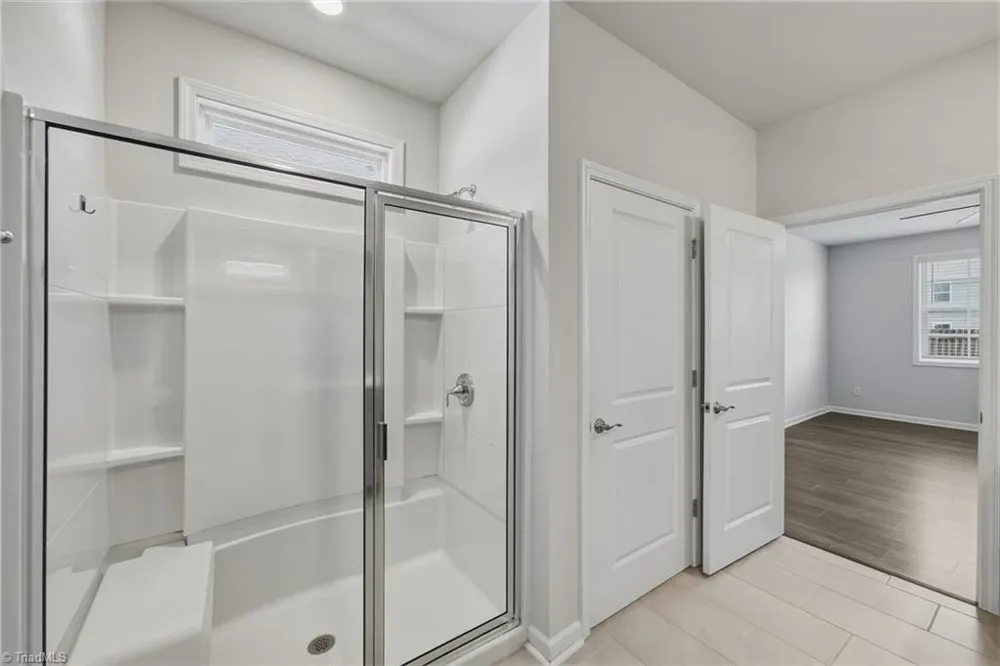6443 Grogan Hill Road Whitsett, NC 27377