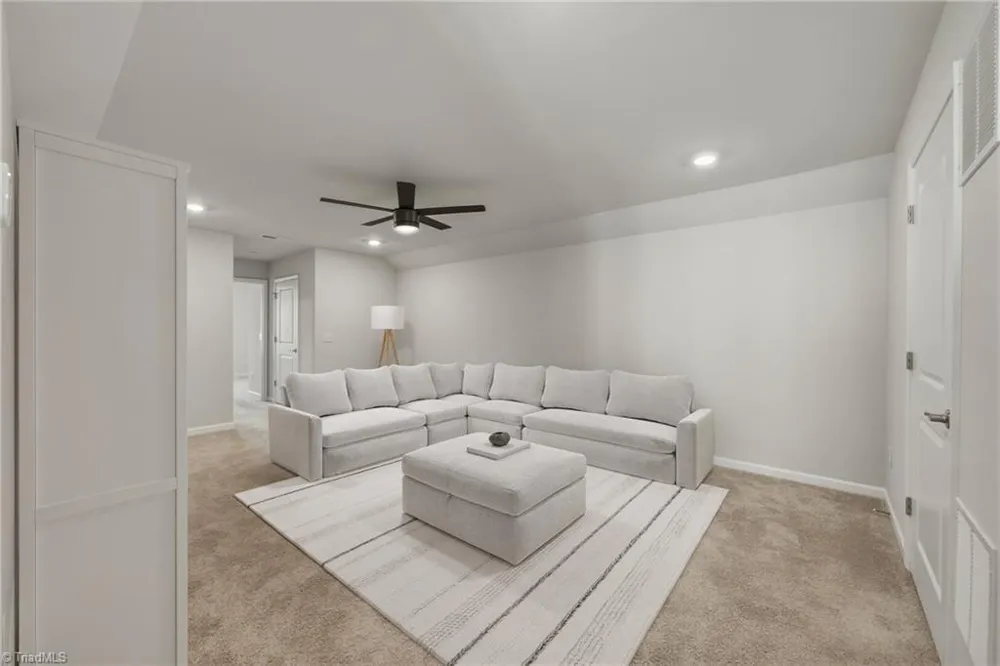 6443 Grogan Hill Road Whitsett, NC 27377