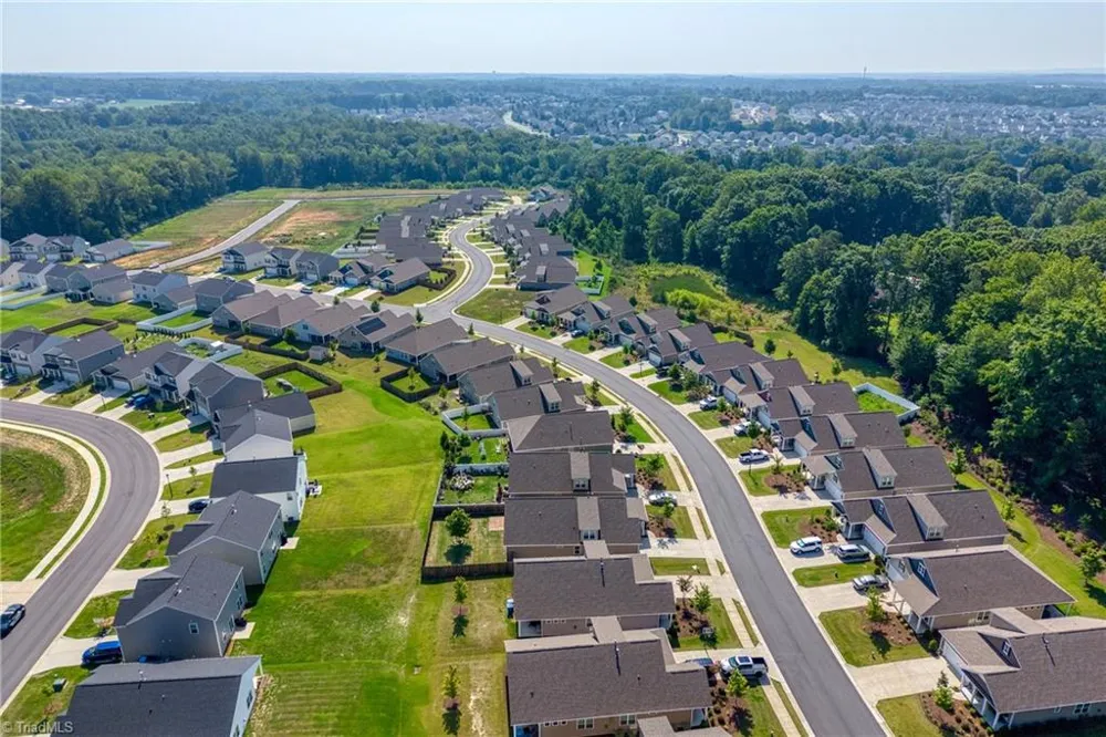 6443 Grogan Hill Road Whitsett, NC 27377
