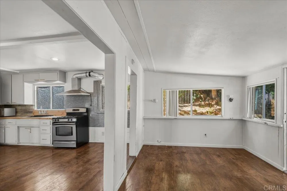 12830 Mapleview St Lakeside, CA 92040