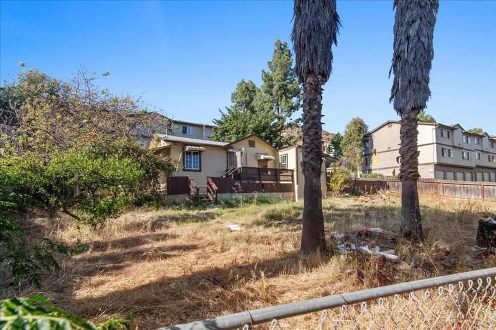 12830 Mapleview St Lakeside, CA 92040