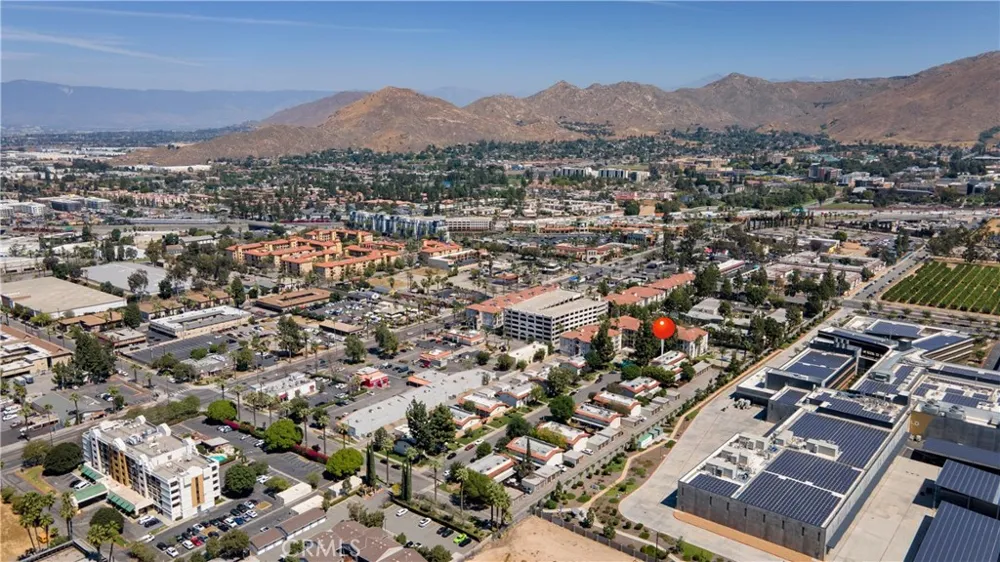 1414 Everton Riverside, CA 92507